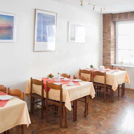 Hotel Lindenhof Essen Extérieur photo